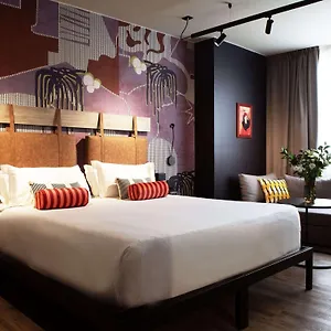 **** מלון Mercure Cinecitta איטליה